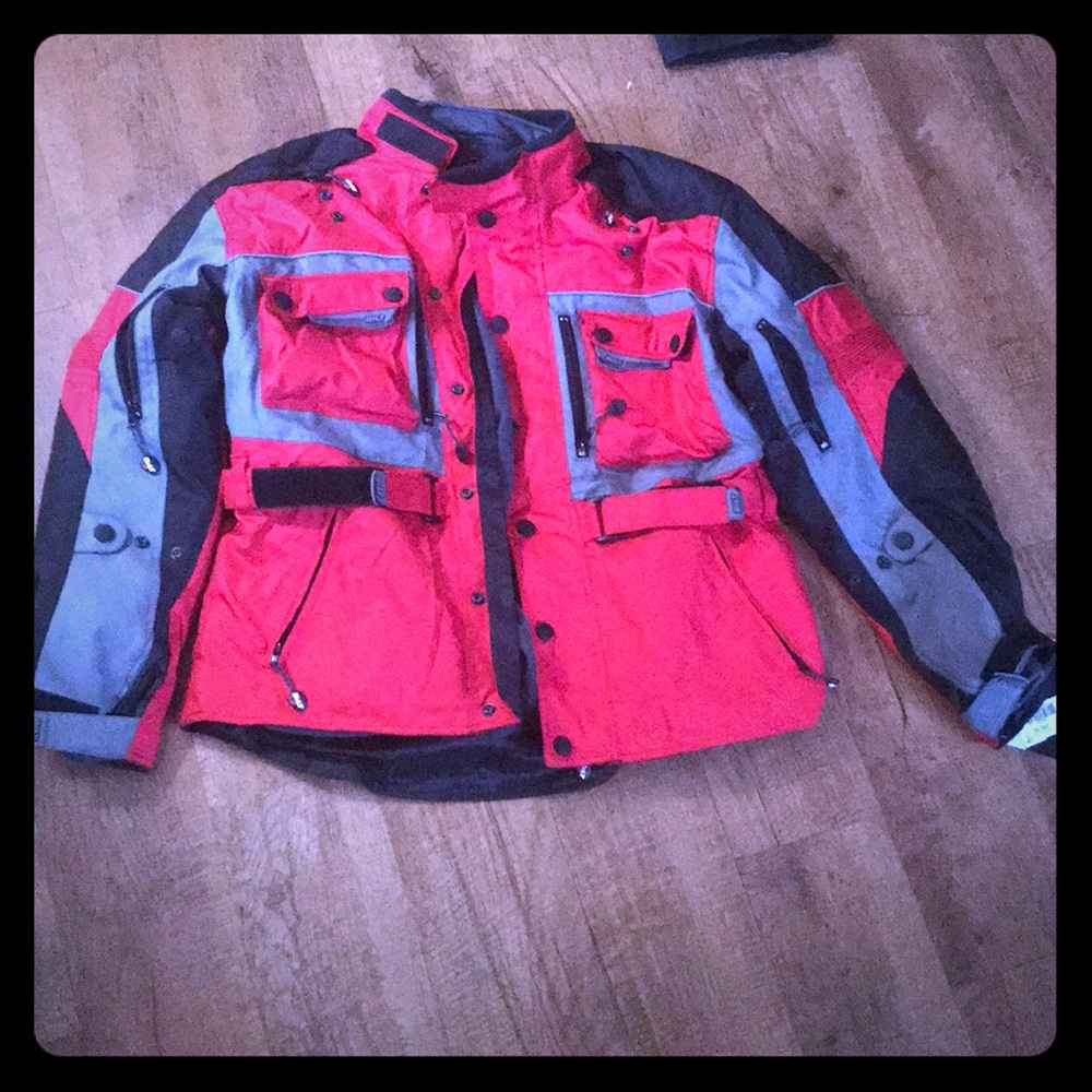 Sz L BILT Black/Red Motorcycle Jacket *BRAND NEW*